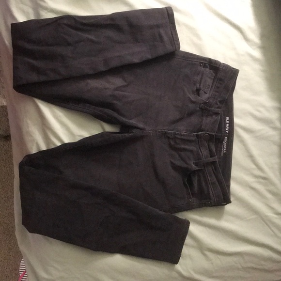 Old navy mid rise distressed black skinny jeans - Picture 2 of 5